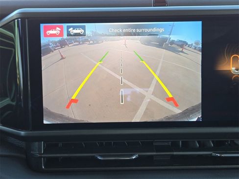 Used 2025 Jeep Wrangler Unlimited Rubicon w/ Technology Group image 20