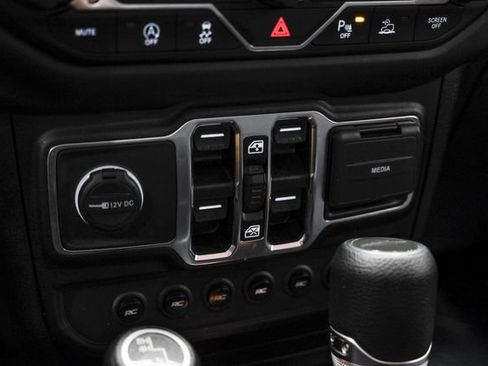 Used 2021 Jeep Gladiator Sport AWD/4WD image 65