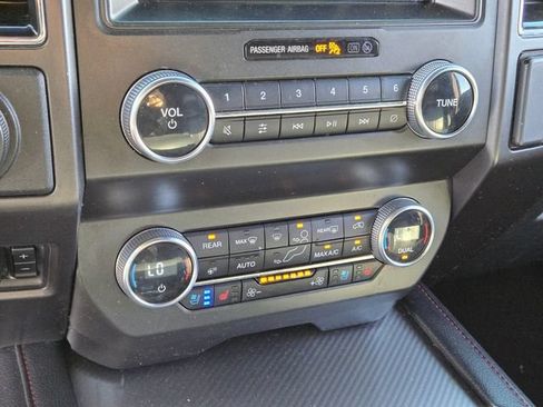 Used 2020 Ford Expedition Limited w/ Equipment Group 303A AWD/4WD image 24