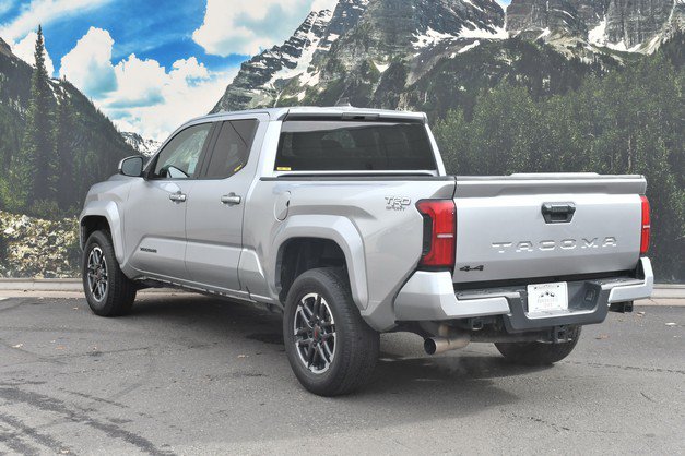 Certified 2024 Toyota Tacoma TRD Sport AWD/4WD image 9
