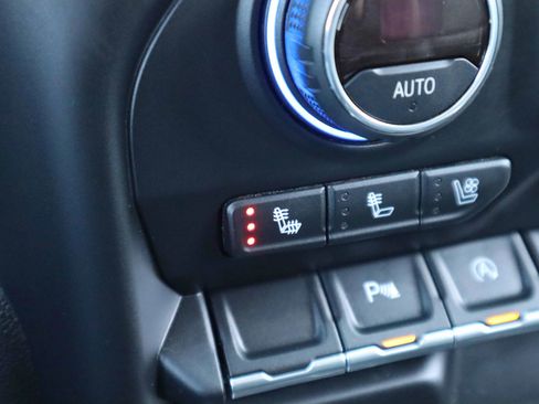 Used 2019 Chevrolet Silverado 1500 LTZ w/ LTZ Plus Package image 27