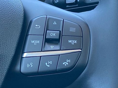 Used 2026 Ford Maverick XLT w/ XLT Luxury Package AWD/4WD image 12