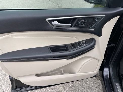 Used 2021 Ford Edge Titanium w/ Cargo Accessory Package FWD image 19