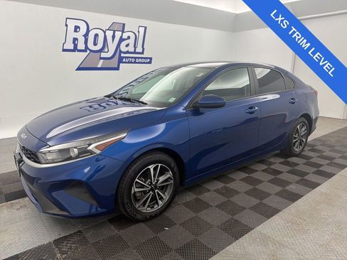 Used 2024 Kia Forte LXS FWD image 1