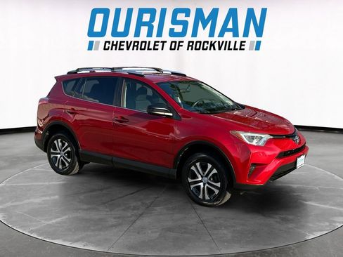 Used 2016 Toyota RAV4 LE FWD image 1