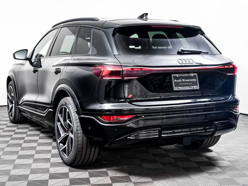 New 2027 Audi SQ6 e-tron Premium Plus AWD/4WD image 2
