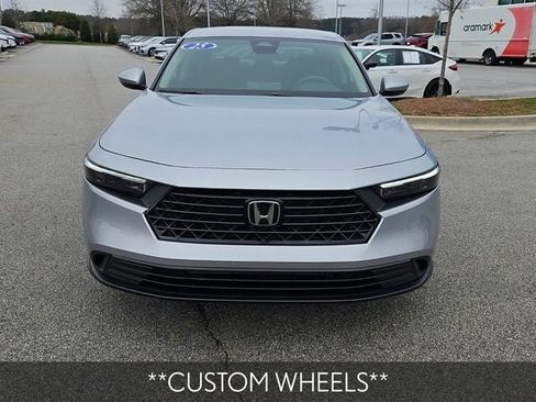 Certified 2025 Honda Accord LX image 10