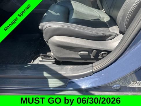 Used 2025 Subaru Outback Touring XT w/ Popular Package #2 AWD/4WD image 17