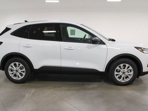 New 2026 Ford Escape Active image 10