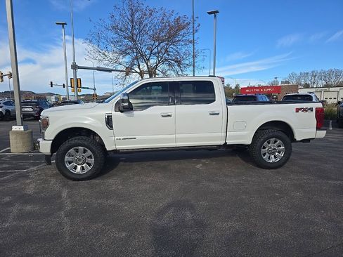 Used 2022 Ford F350 Platinum w/ FX4 Off-Road Package image 4