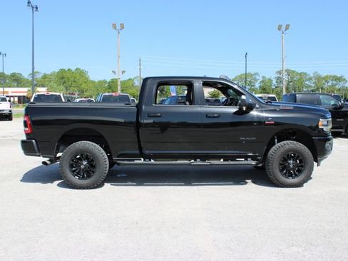 Used 2019 RAM 2500 Big Horn w/ Black Appearance Package AWD/4WD image 12