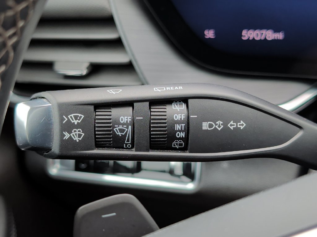 Used 2024 Buick Envision Preferred AWD/4WD image 44