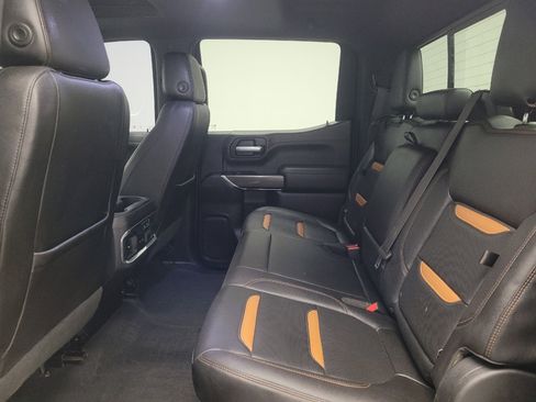 Used 2019 GMC Sierra 1500 AT4 w/ AT4 Premium Package AWD/4WD image 18