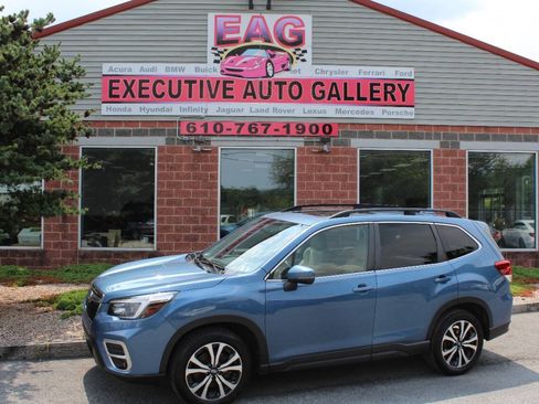 Used 2021 Subaru Forester Limited AWD/4WD image 1