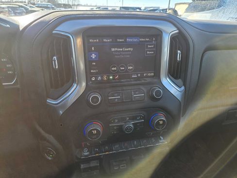 Used 2019 Chevrolet Silverado 1500 LT w/ All-Star Edition image 11