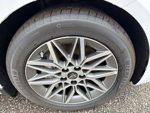 New 2026 Genesis G80 2.5T image 12