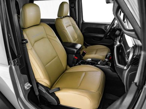 Used 2018 Jeep Wrangler Rubicon AWD/4WD image 34