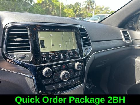 Used 2019 Jeep Grand Cherokee Limited RWD image 14