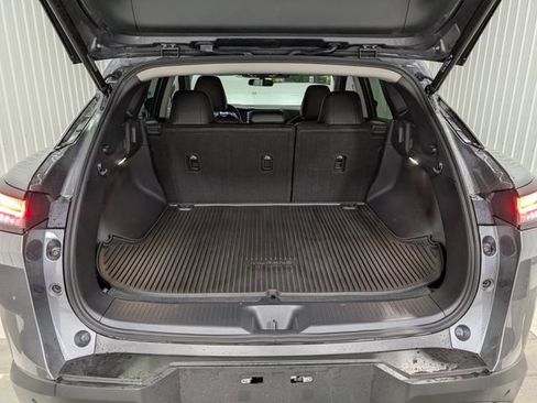 Used 2025 Nissan Murano SV AWD/4WD image 25