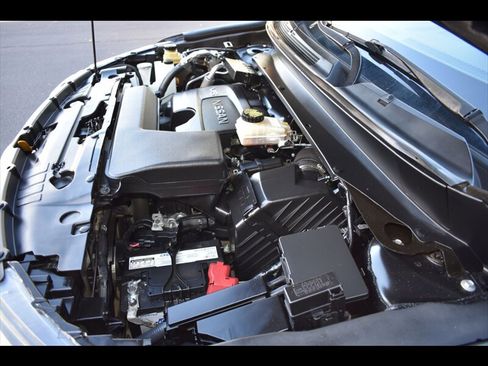 Used 2019 Nissan Pathfinder SV image 48