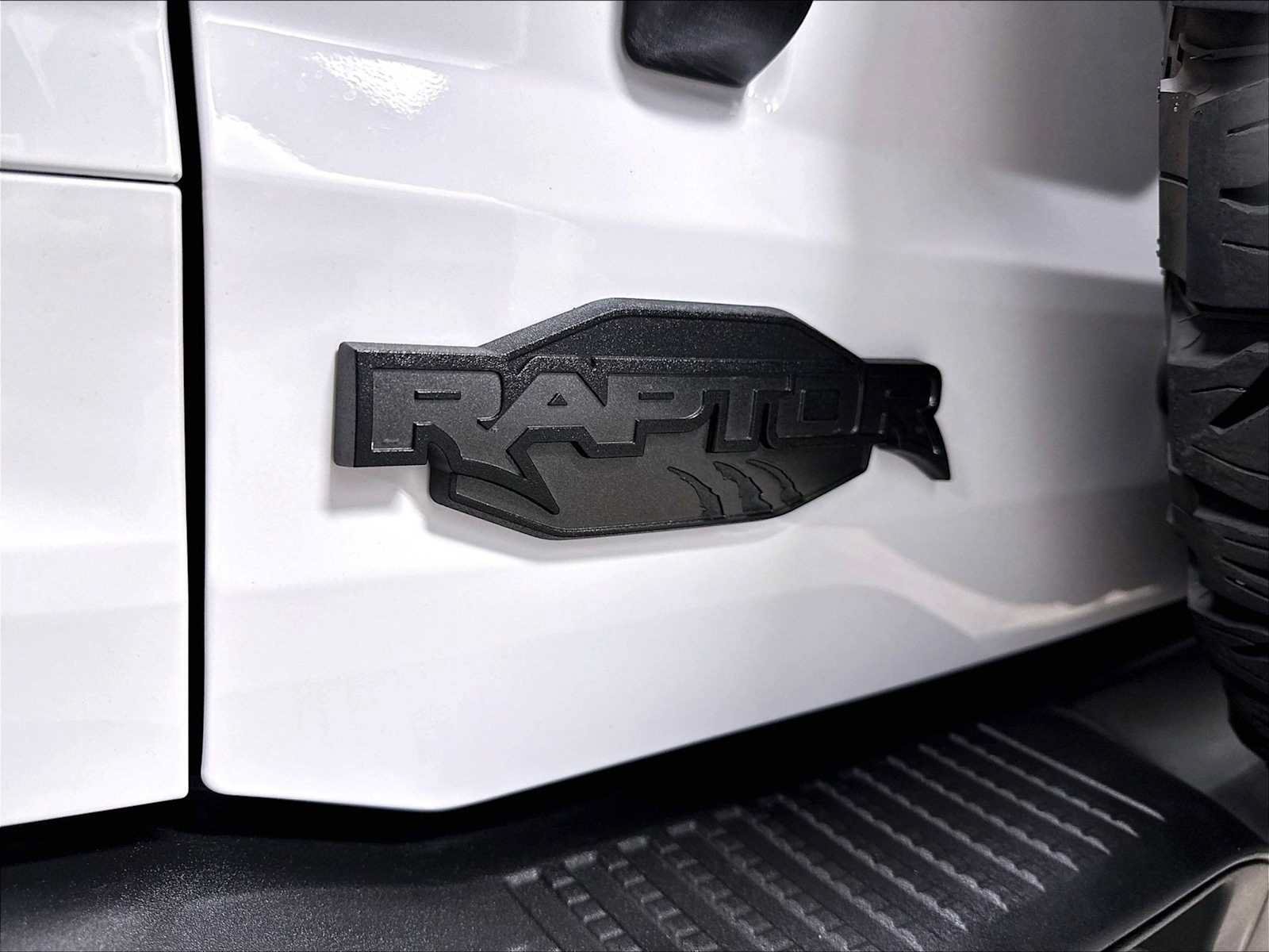 Used 2024 Ford Bronco Raptor AWD/4WD image 34
