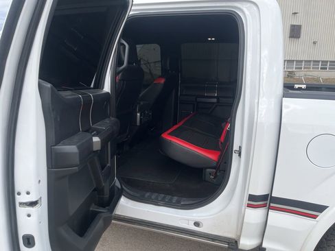 Used 2018 Ford F150 Lariat w/ Equipment Group 502A Luxury image 10