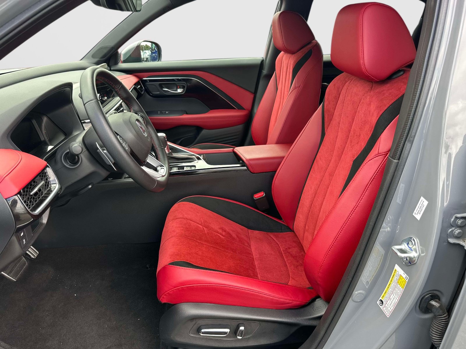 Certified 2025 Acura ADX A-Spec AWD/4WD image 15