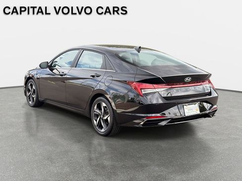 Used 2023 Hyundai Elantra Limited FWD image 8