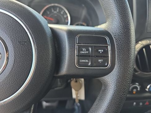 Used 2017 Jeep Wrangler Unlimited Sport AWD/4WD image 18