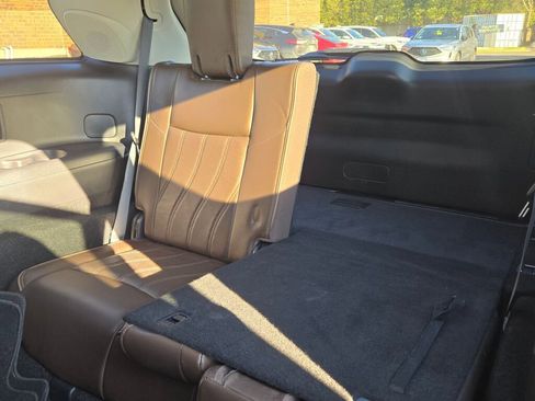 Used 2014 INFINITI QX60 AWD w/ Premium Package image 19