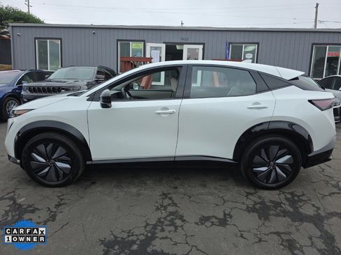 Used 2023 Nissan Ariya AWD image 4