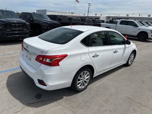 Used 2019 Nissan Sentra SV FWD image 16