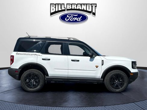 Used 2026 Ford Bronco Sport Badlands w/ Sasquatch Badlands Package AWD/4WD image 2