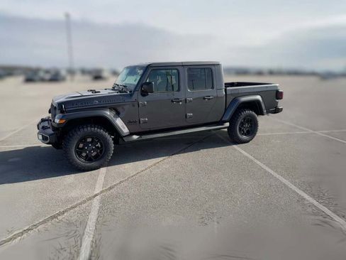 New 2026 Jeep Gladiator Sport image 5