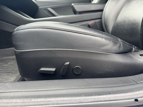 Used 2018 Tesla Model 3 Long Range image 15