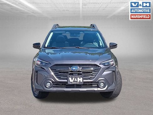 Used 2025 Subaru Outback Onyx Edition AWD/4WD image 27