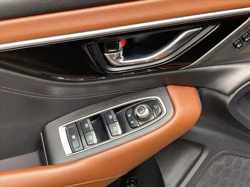 Used 2021 Subaru Outback Touring w/ Popular Package #2 image 12