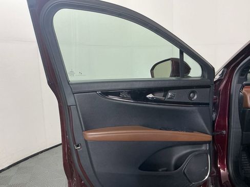 Used 2022 Lincoln Nautilus Reserve w/ Equipment Group 201A image 20