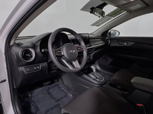 Used 2020 Kia Forte LXS image 30
