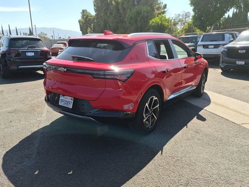 Used 2024 Chevrolet Equinox EV LT FWD image 6