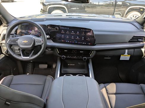 New 2026 Chevrolet Suburban Premier w/ Sun And Tow Package image 14