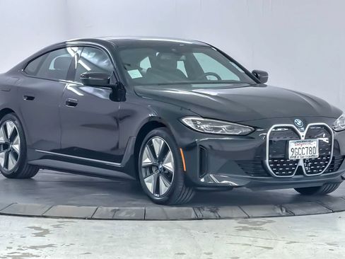 Used 2023 BMW i4 eDrive35 w/ Premium Package RWD image 9