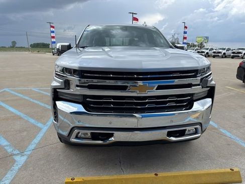 Used 2021 Chevrolet Silverado 1500 LTZ w/ LTZ Premium Package AWD/4WD image 21