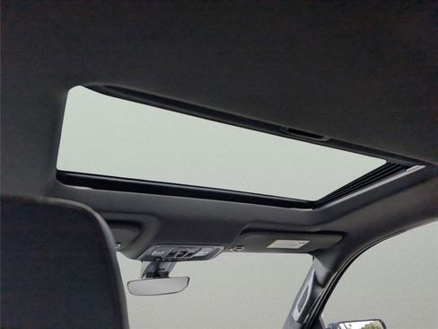 Used 2021 GMC Sierra 1500 AT4 w/ AT4 Value Package image 33