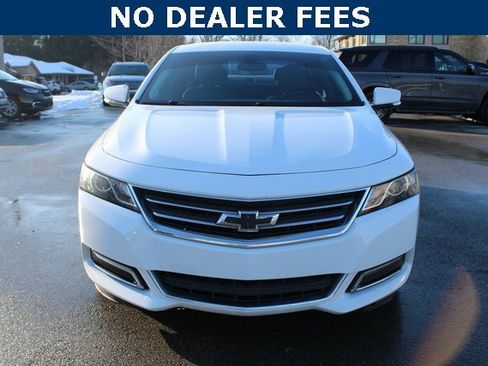 Used 2019 Chevrolet Impala LT image 3