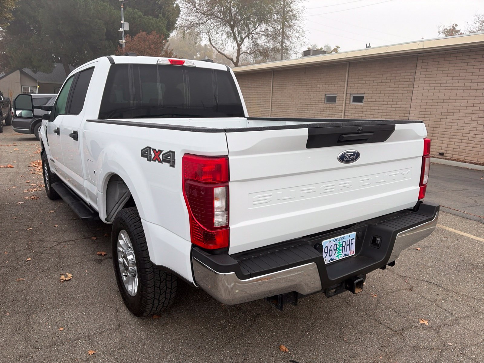 Used 2022 Ford F250 XLT AWD/4WD image 2