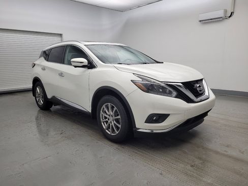 Used 2018 Nissan Murano SL w/ Moonroof Package image 11
