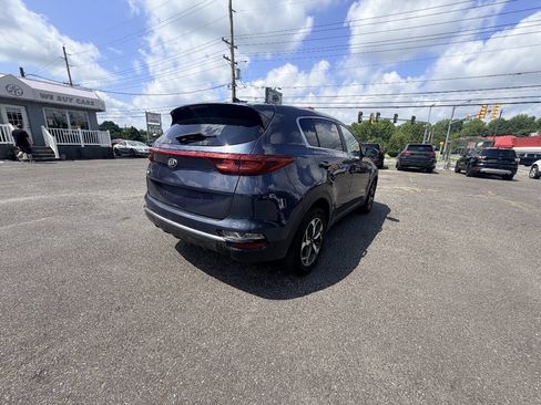 Used 2022 Kia Sportage LX AWD/4WD image 19