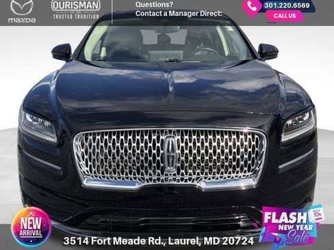 Used 2022 Lincoln Nautilus FWD w/ Premium Package image 13