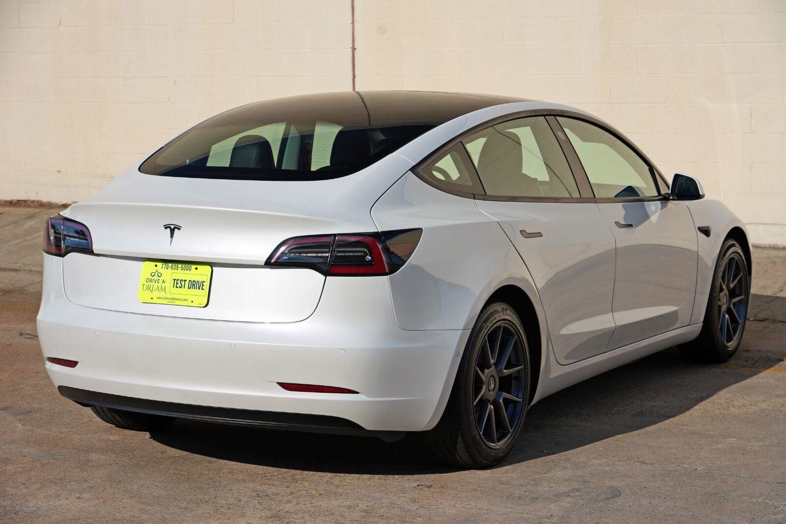 Used 2022 Tesla Model 3 Standard Range RWD image 49